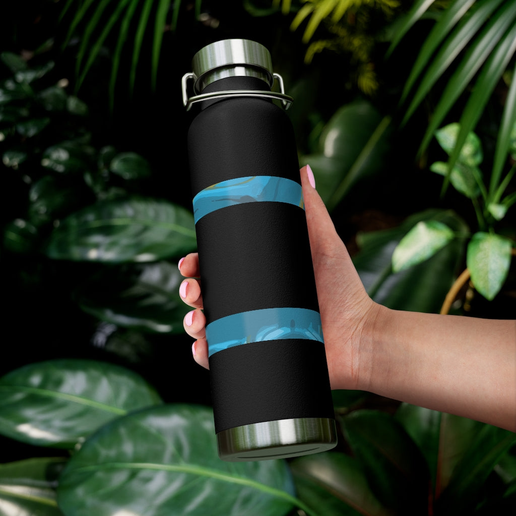 The Free spirit 22oz Vacuum Insulated Bottle